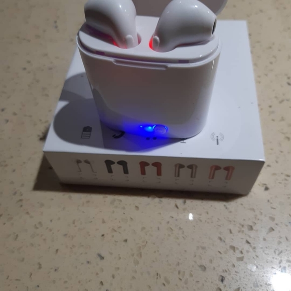 Wireless Bluetooth Earbud i7s TWS - Picture 10 of 13